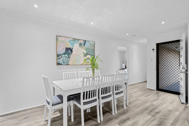 Photo - 5 Daintree Place, Redbank QLD 4301 - Image 6