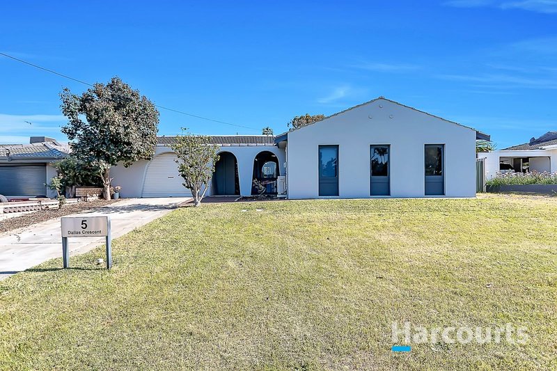 Photo - 5 Dallas Crescent, Wanneroo WA 6065 - Image 14