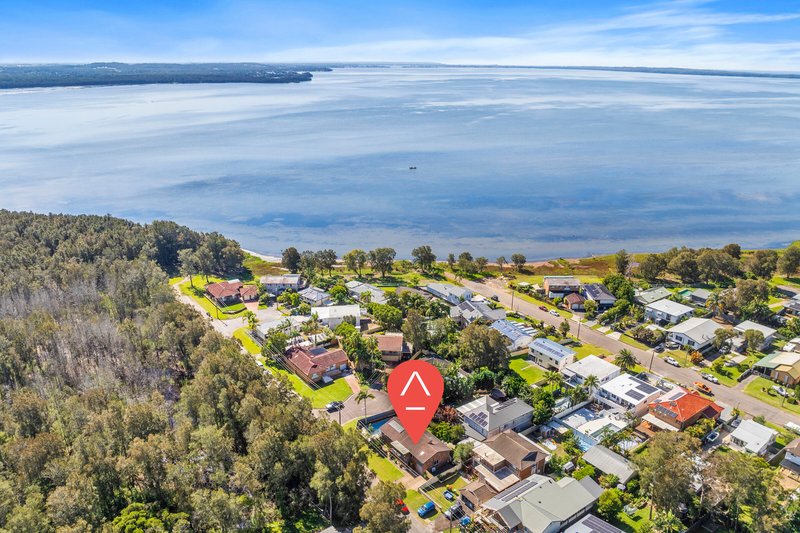 Photo - 5 Damien Close, Chittaway Point NSW 2261 - Image 16