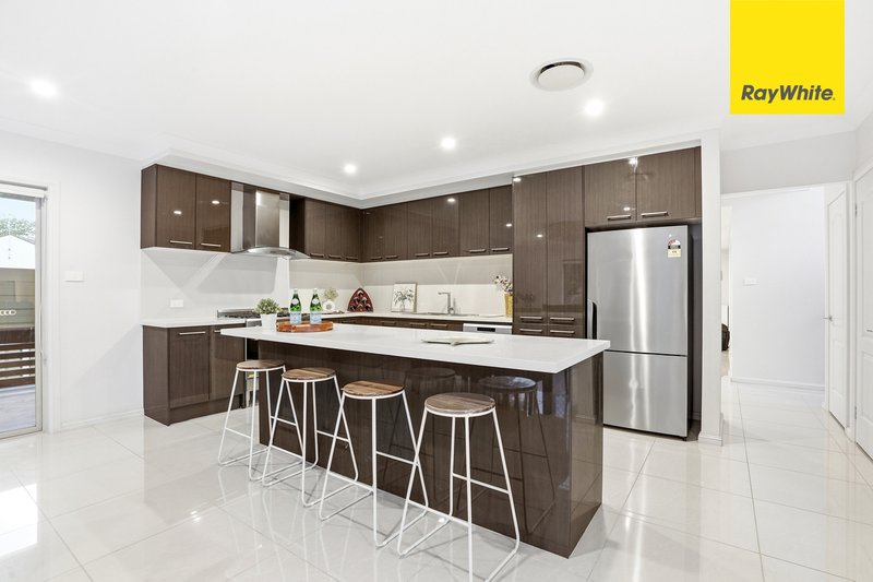 Photo - 5 Dan Street, Merrylands NSW 2160 - Image 8
