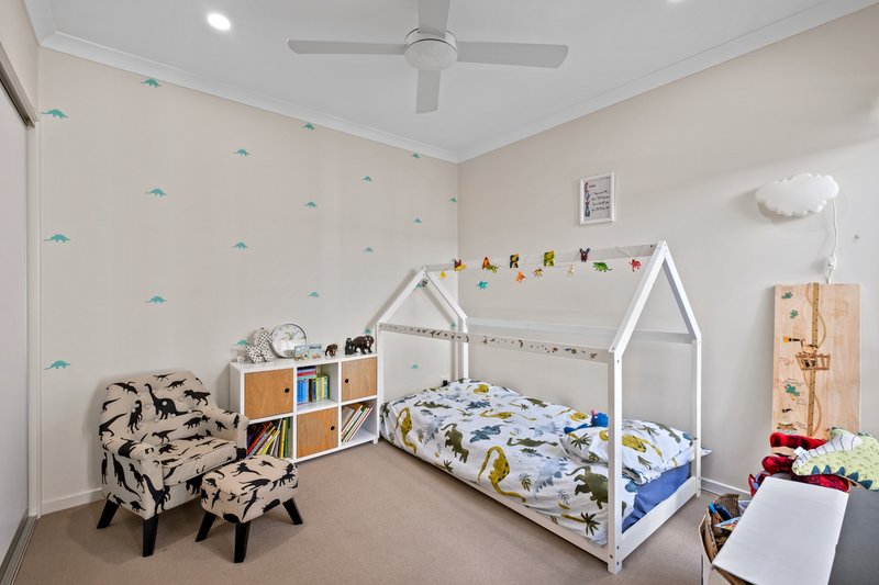 Photo - 5 Dann Walk, Palmview QLD 4553 - Image 13