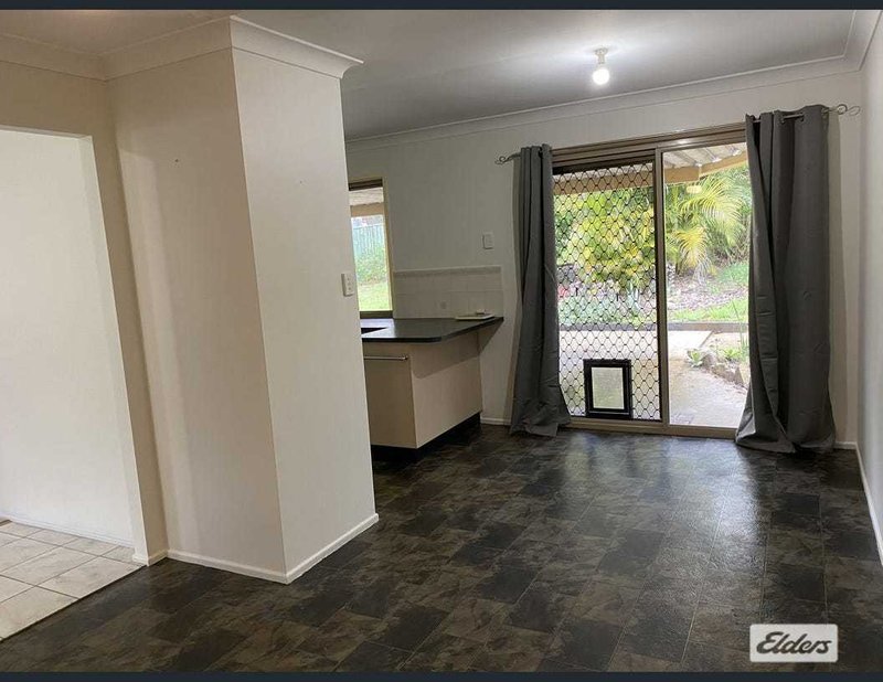 Photo - 5 Danyel Court, Redbank Plains QLD 4301 - Image 3