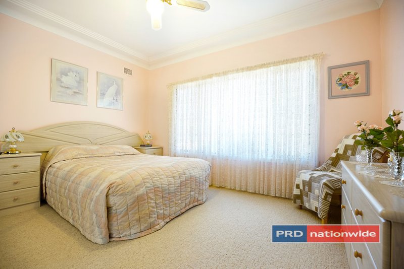 Photo - 5 Darling Street, Penrith NSW 2750 - Image 2