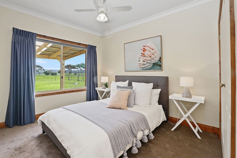 Photo - 5 Darlington Drive, Anakie VIC 3213 - Image 16