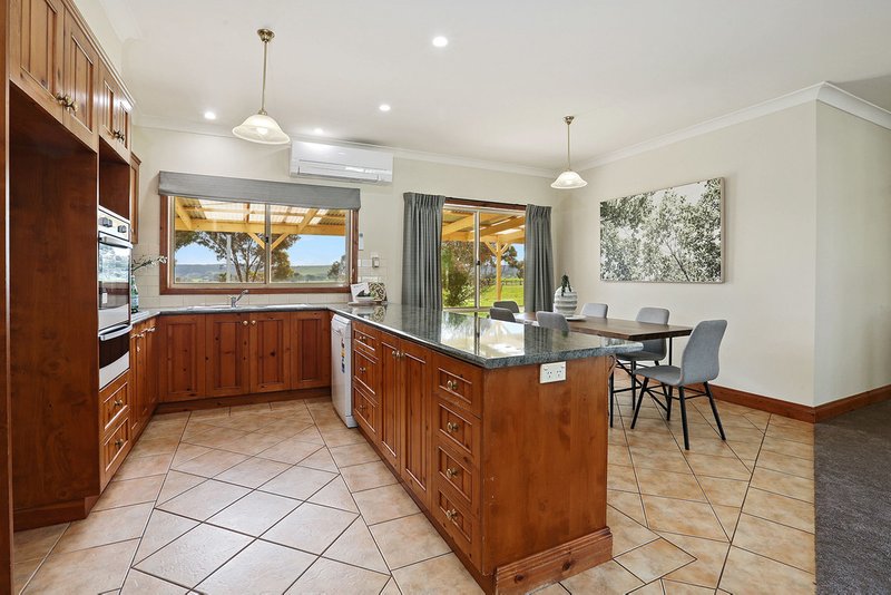 Photo - 5 Darlington Drive, Anakie VIC 3213 - Image 17