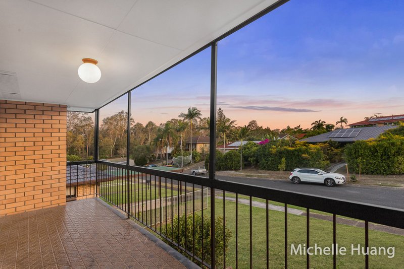 Photo - 5 Darnell Street, Sunnybank Hills QLD 4109 - Image 3