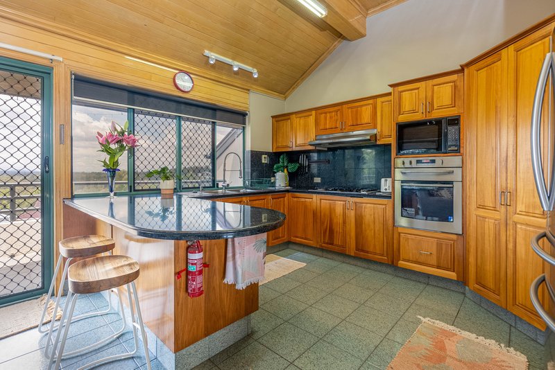 Photo - 5 Dart Court, Brassall QLD 4305 - Image 4