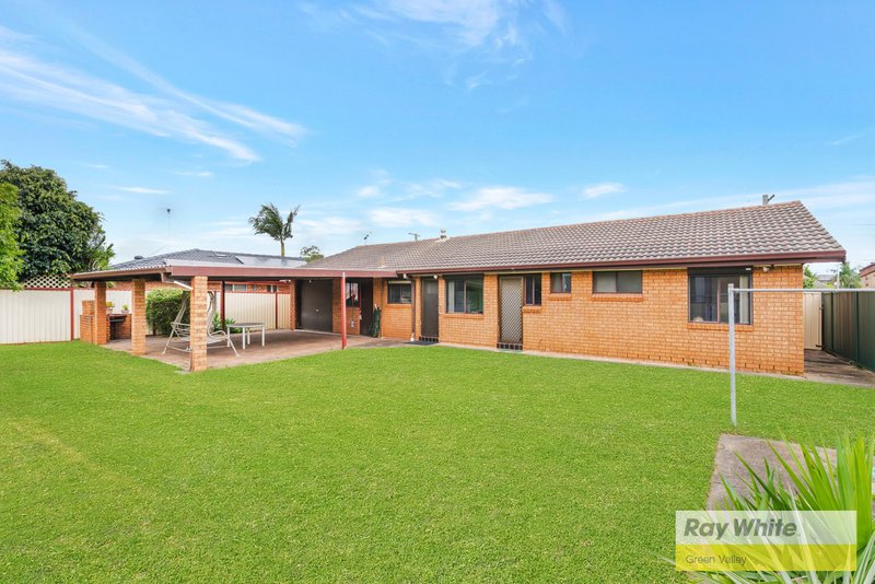 Photo - 5 Dawn Close, Lurnea NSW 2170 - Image 12