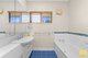 Photo - 5 Dawn Crescent, Emerald QLD 4720 - Image 10