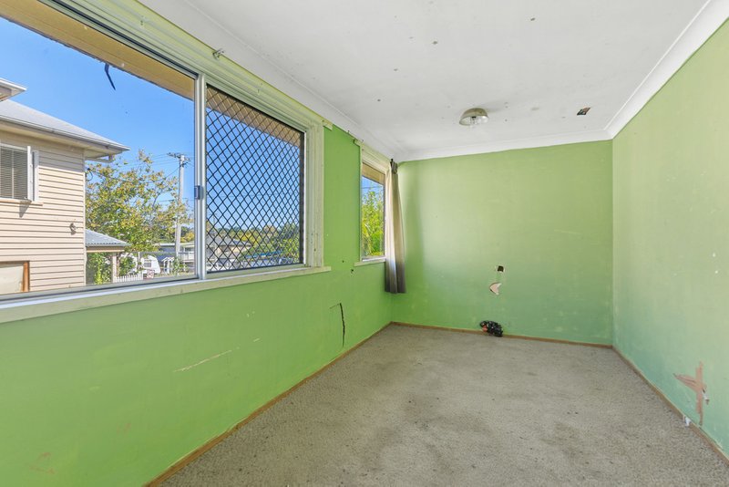 Photo - 5 Dawn Street, Kedron QLD 4031 - Image 7