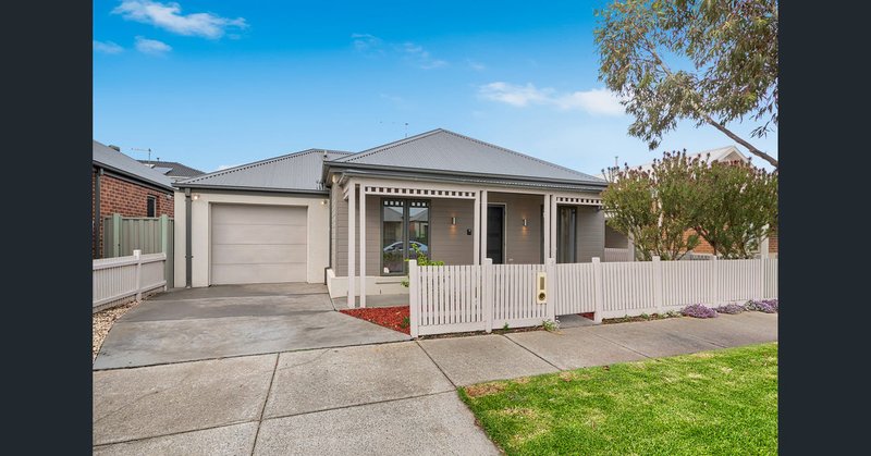 5 Daws Street, Cranbourne East VIC 3977