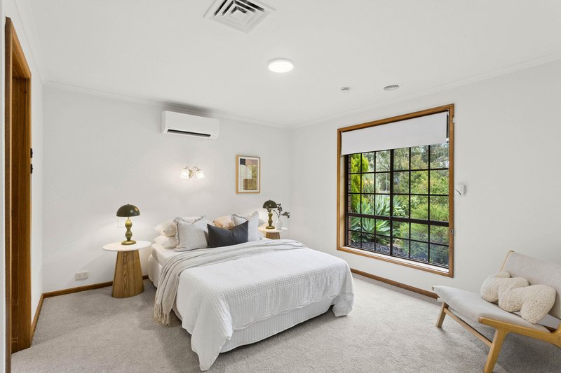 Photo - 5 De Castella Avenue, Wynn Vale SA 5127 - Image 13