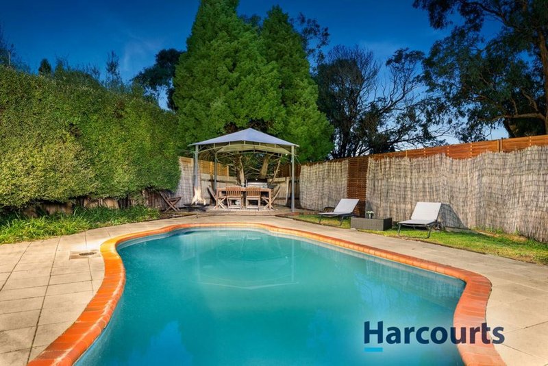 Photo - 5 De Wint Court, Scoresby VIC 3179 - Image 11