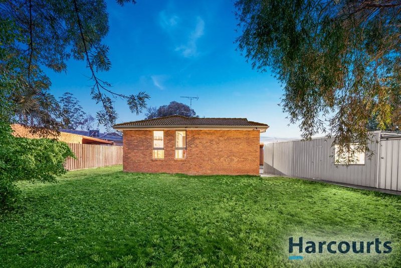 Photo - 5 Dean Court, Wantirna VIC 3152 - Image 9