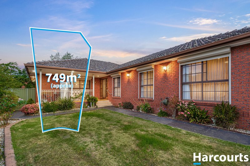 5 Dee Place, Rowville VIC 3178