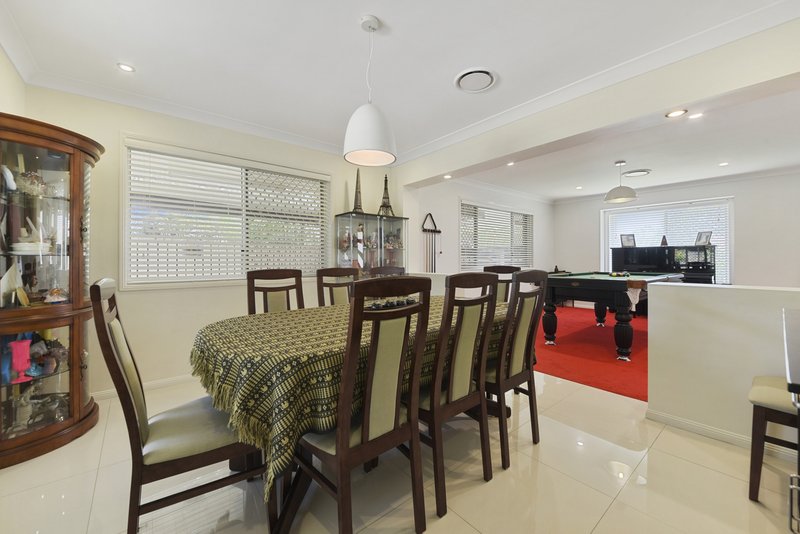 Photo - 5 Delia Close, Bracken Ridge QLD 4017 - Image 10