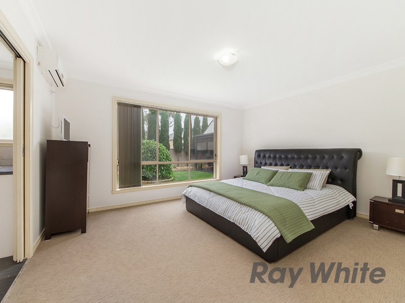 Photo - 5 Delma Avenue, Cairnlea VIC 3023 - Image 9