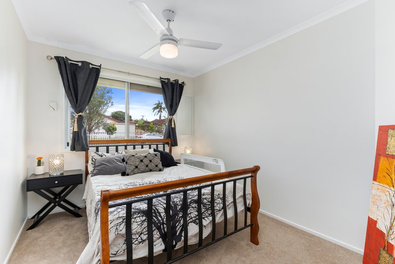 Photo - 5 Delong Street, Acacia Ridge QLD 4110 - Image 11