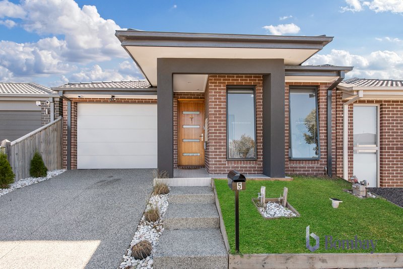 5 Delson Way, Mickleham VIC 3064