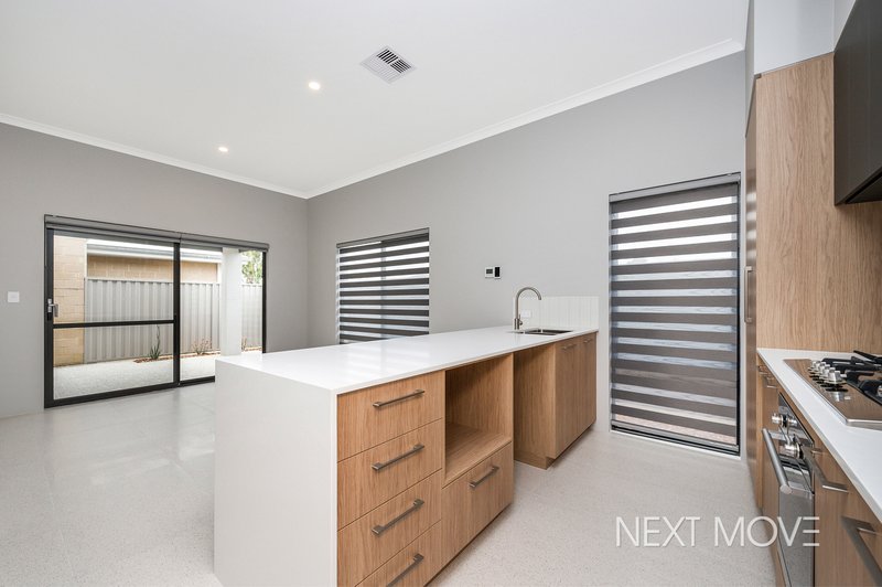 Photo - 5 Denien Street, Willagee WA 6156 - Image 31