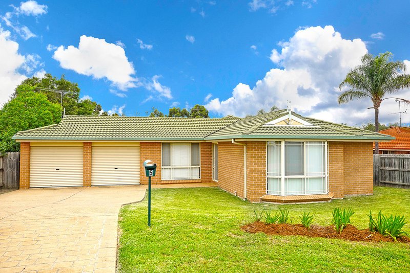 5 Denya Close, Glenmore Park NSW 2745