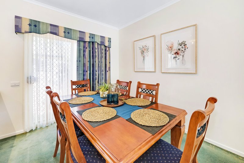 Photo - 5 Desmond Court, Carrum Downs VIC 3201 - Image 6