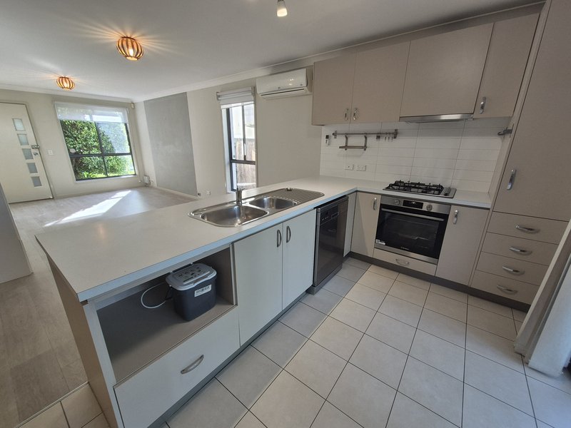 Photo - 5 Dianella Circuit, Woodcroft NSW 2767 - Image 3