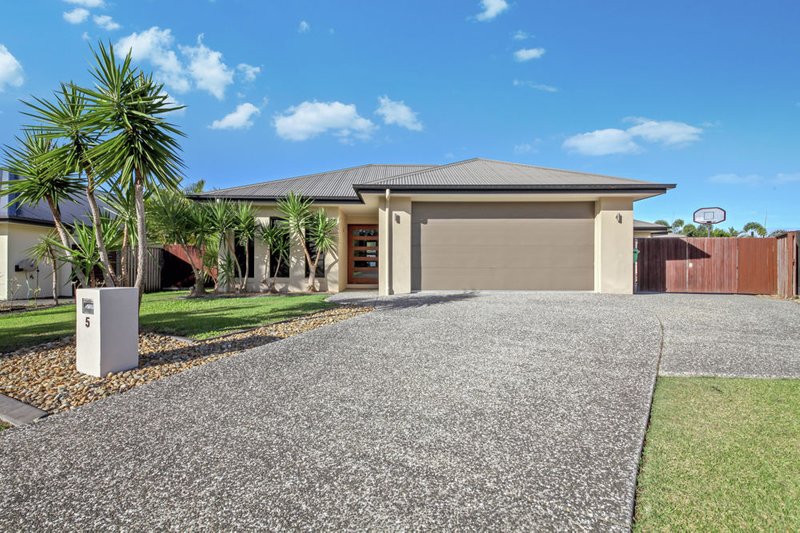 Photo - 5 Dianella Close, Narangba QLD 4504 - Image 1