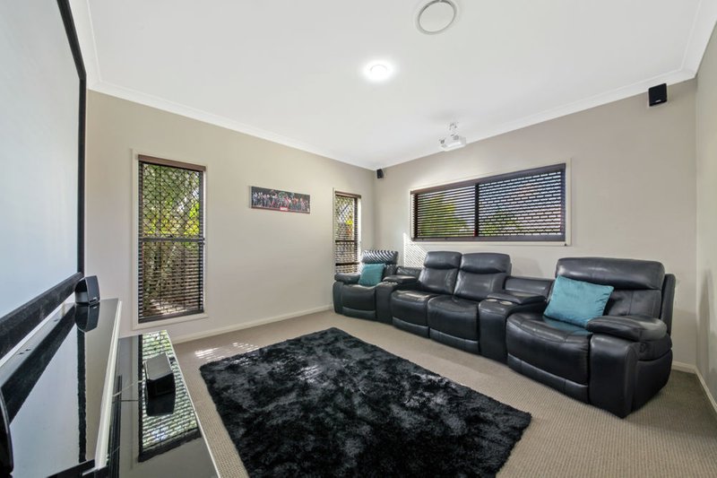 Photo - 5 Dianella Close, Narangba QLD 4504 - Image 6