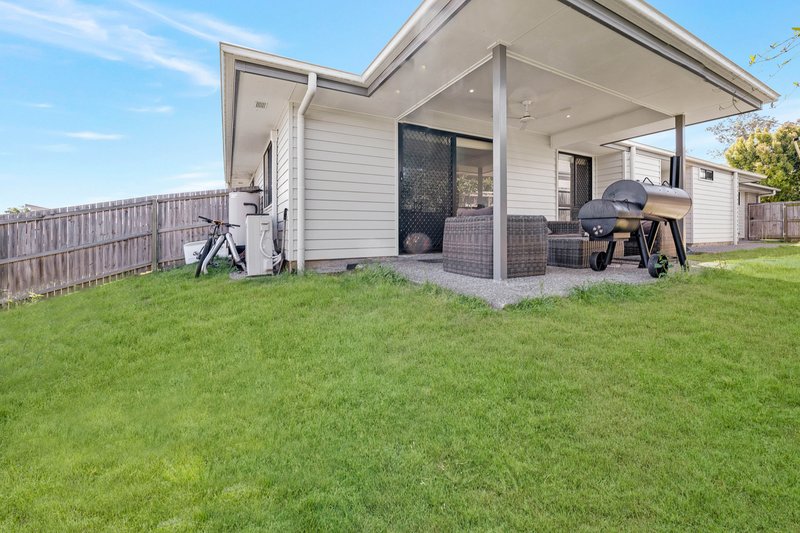 Photo - 5 Diltar Street, Loganlea QLD 4131 - Image 13