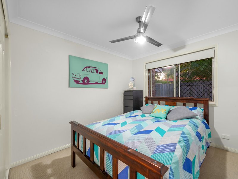 Photo - 5 Dimbulah Court, Albany Creek QLD 4035 - Image 10