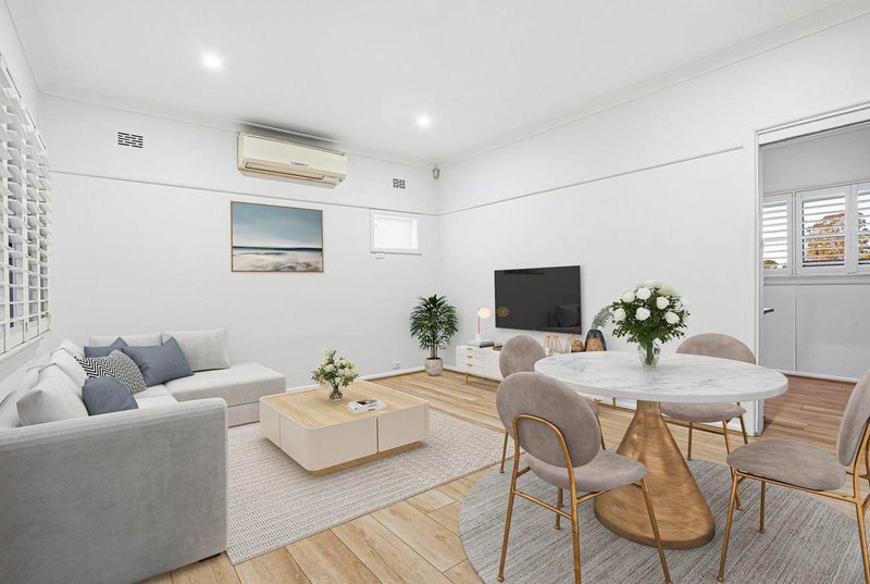 Photo - 5 Dina Beth Avenue, Blacktown NSW 2148 - Image 2