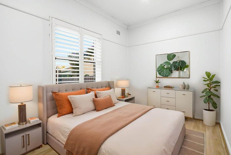 Photo - 5 Dina Beth Avenue, Blacktown NSW 2148 - Image 5