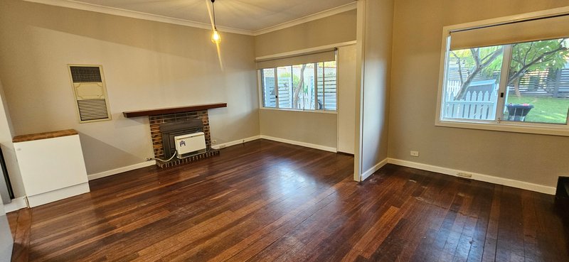 Photo - 5 Doherty Street, Embleton WA 6062 - Image 5