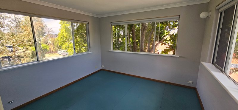 Photo - 5 Doherty Street, Embleton WA 6062 - Image 13