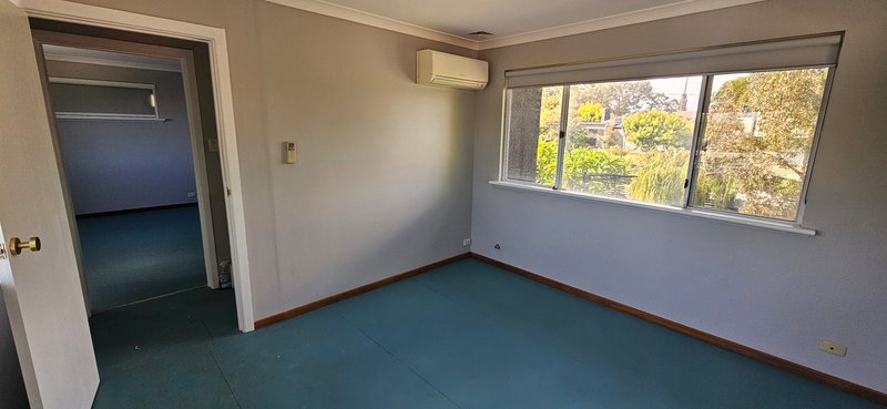 Photo - 5 Doherty Street, Embleton WA 6062 - Image 17