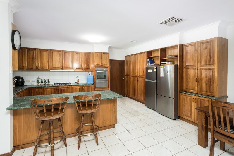 Photo - 5 Doller Court, Tatura VIC 3616 - Image 4