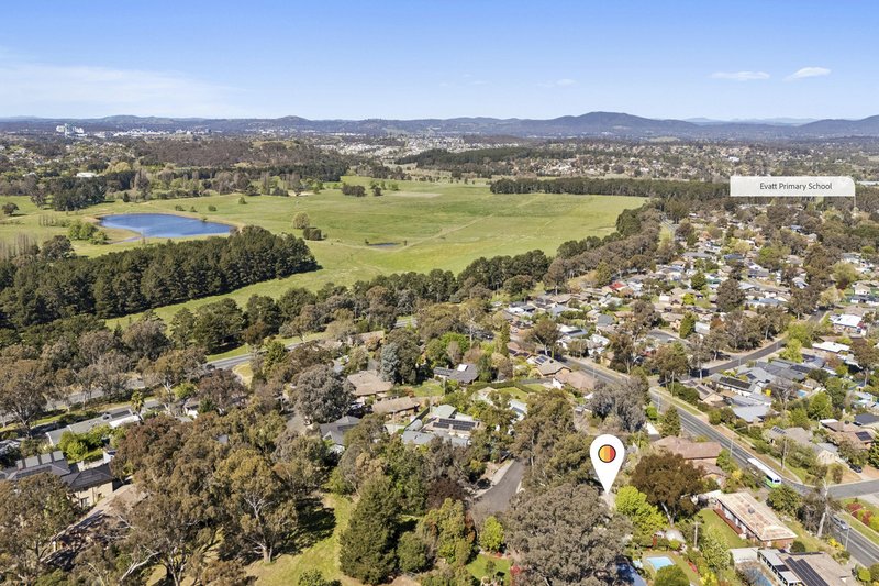 Photo - 5 Don Place, Spence ACT 2615 - Image 25