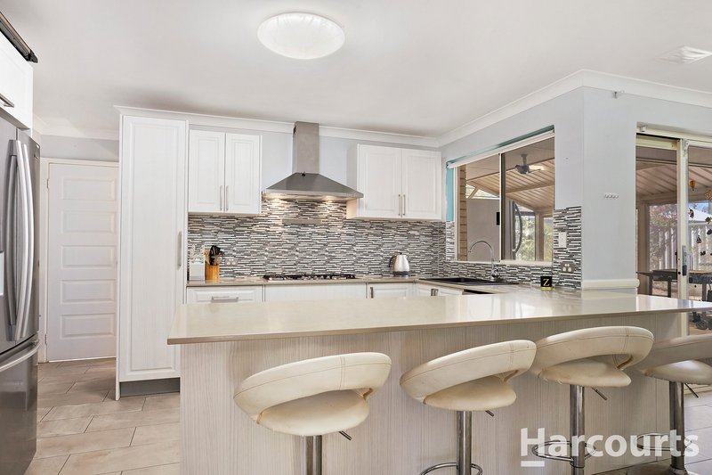 Photo - 5 Doongin Place, Greenfields WA 6210 - Image 3