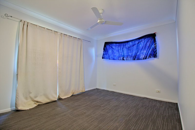 Photo - 5 Dougan Street, Point Vernon QLD 4655 - Image 6