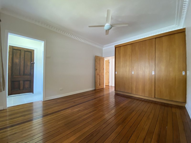 Photo - 5 Douglas Street, Sherwood QLD 4075 - Image 13