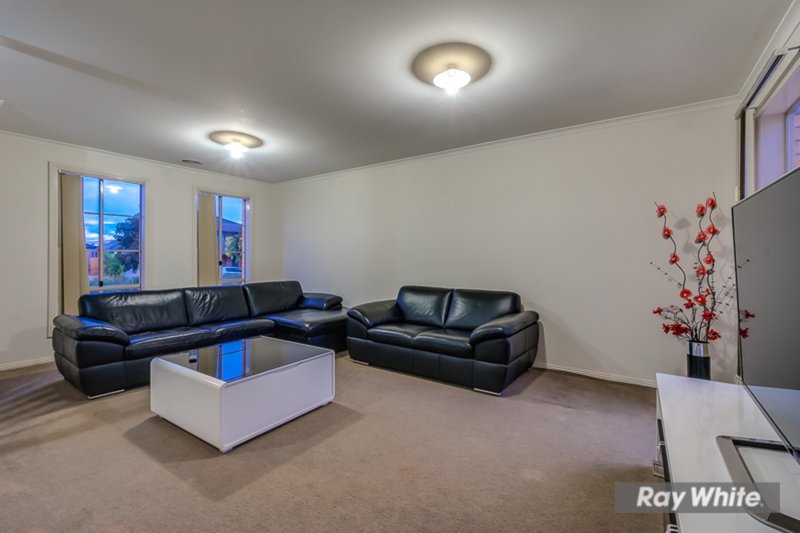 Photo - 5 Dragonfly Court, Tarneit VIC 3029 - Image 4