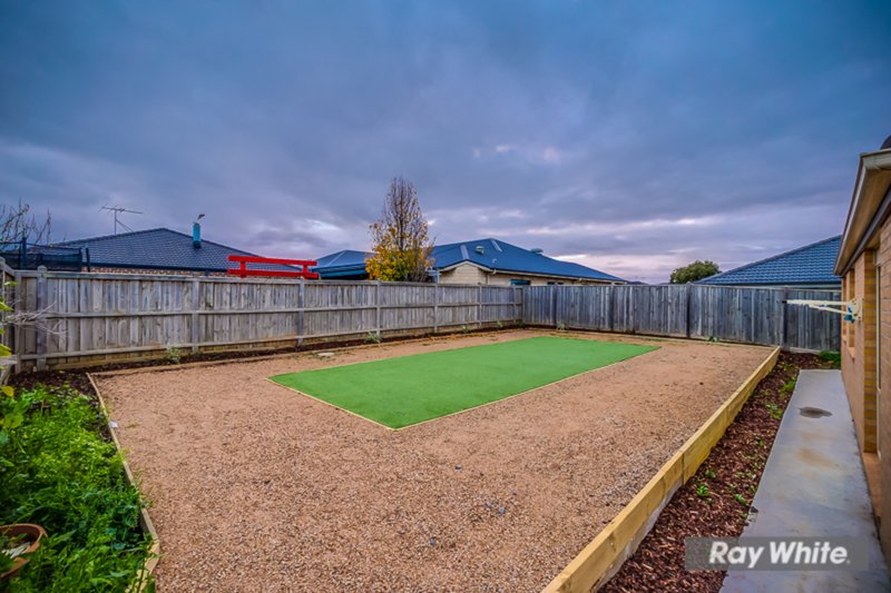 Photo - 5 Dragonfly Court, Tarneit VIC 3029 - Image 18