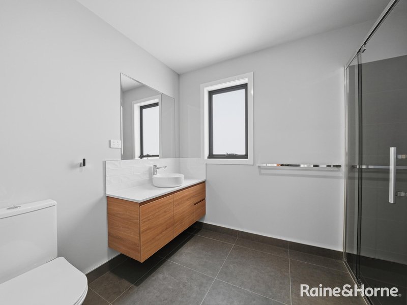 Photo - 5 Drake Court, Triabunna TAS 7190 - Image 13