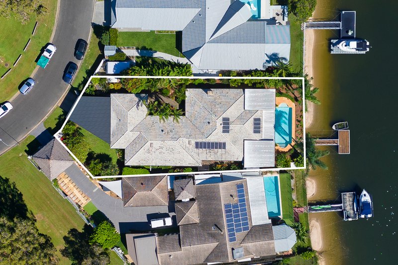 Photo - 5 Drayton Terrace, Mermaid Waters QLD 4218 - Image 17