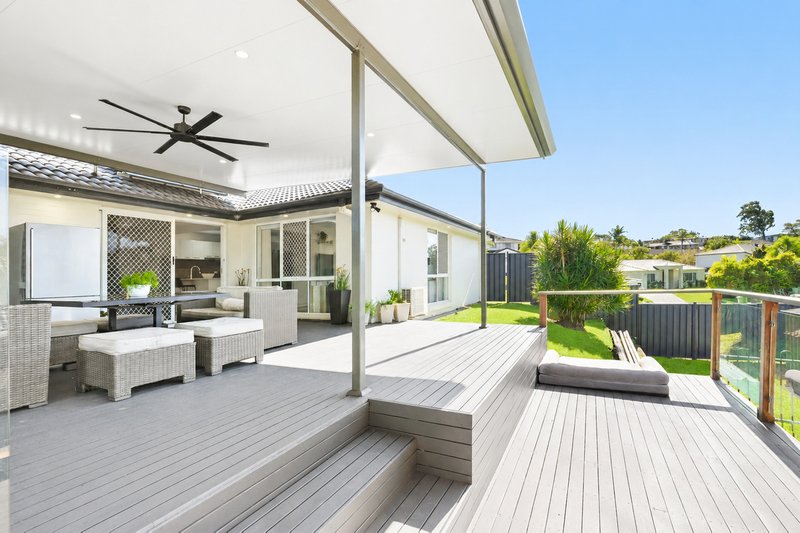 Photo - 5 Drift Away Court, Robina QLD 4226 - Image 3