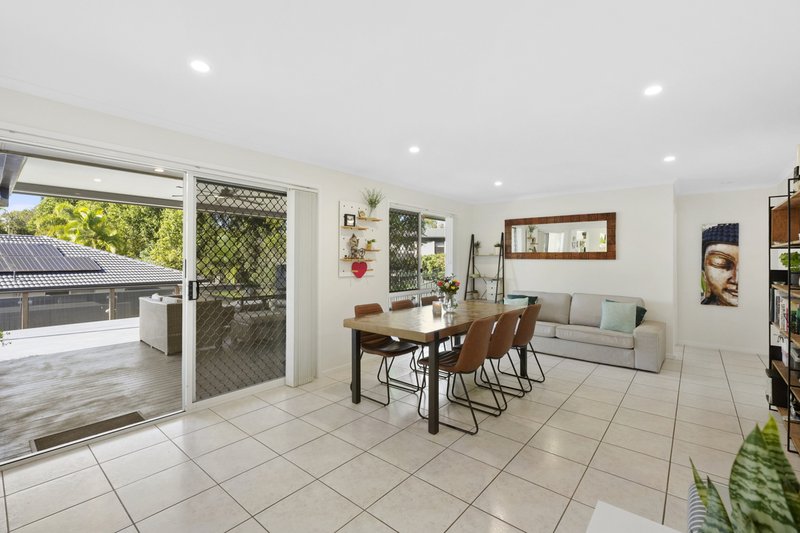 Photo - 5 Drift Away Court, Robina QLD 4226 - Image 8