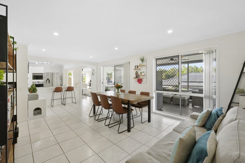 Photo - 5 Drift Away Court, Robina QLD 4226 - Image 10