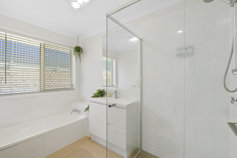 Photo - 5 Drift Away Court, Robina QLD 4226 - Image 16
