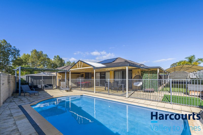 Photo - 5 Ducane Way, Ellenbrook WA 6069 - Image 2